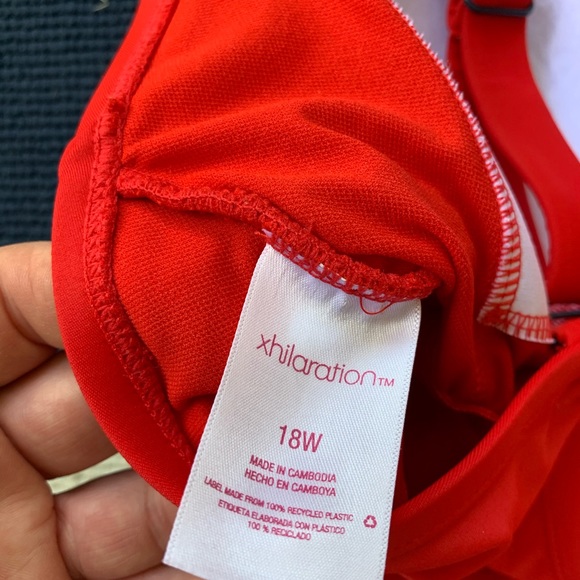 Women’s swimsuit - Picture 3 of 3